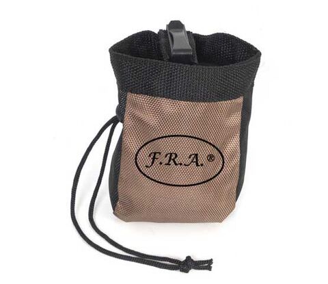 Pochette à friandises pour chevaux, chiens, marron/noir - F.R.A
Sachet de bonbons FRA, marron/noir